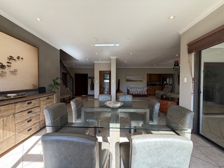 4 Bedroom Property for Sale in Birdwood Estate North West